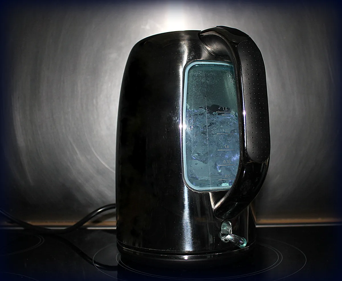 An electric water boiler with a large capacity reservoir