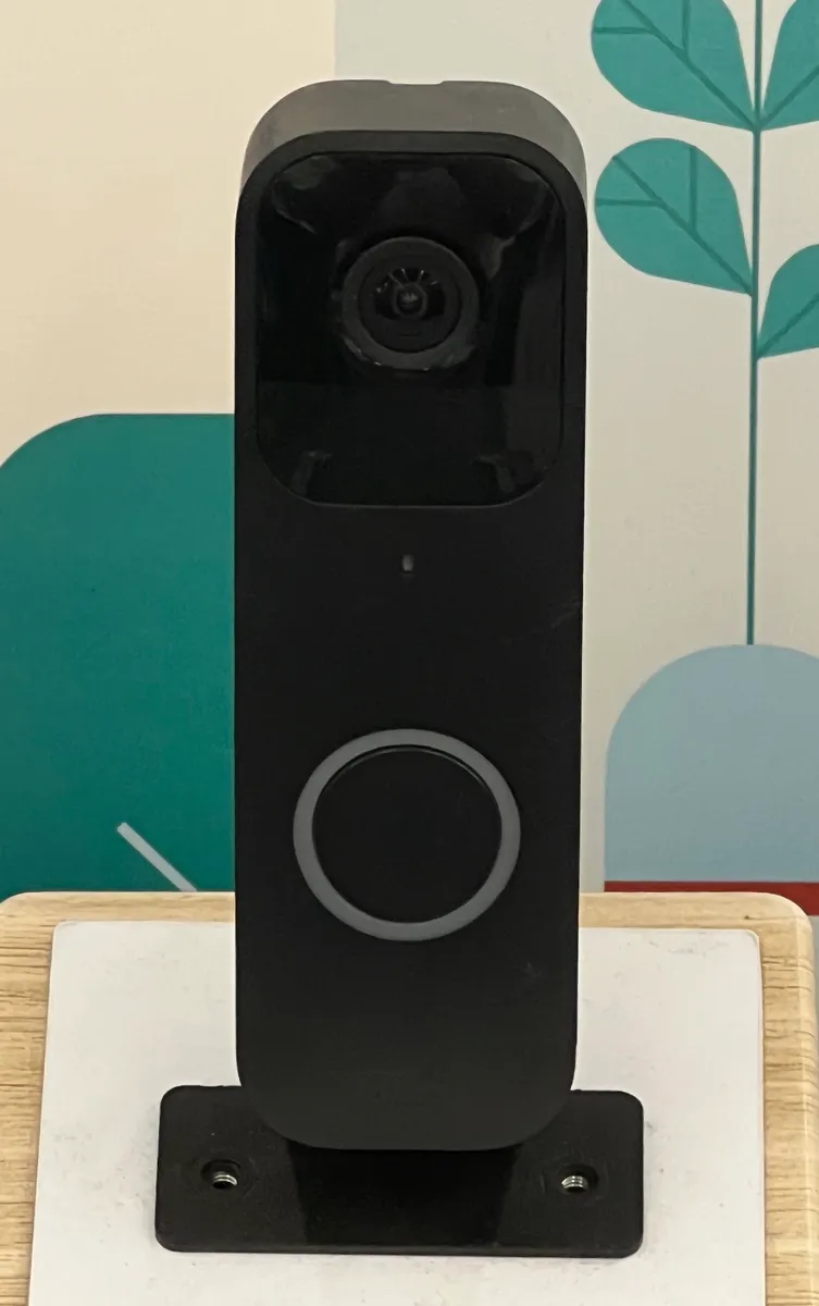 A compact battery-powered video doorbell unit
