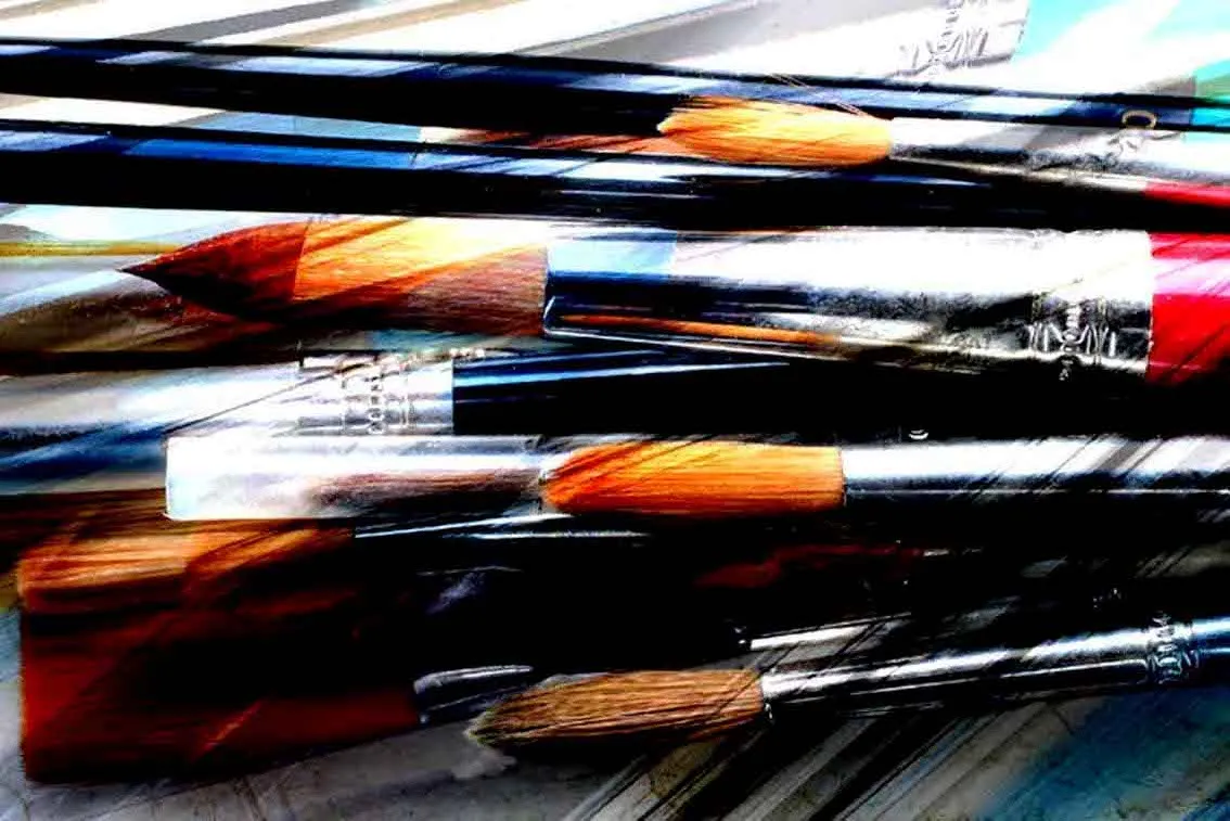 An assortment of artists' paint brushes