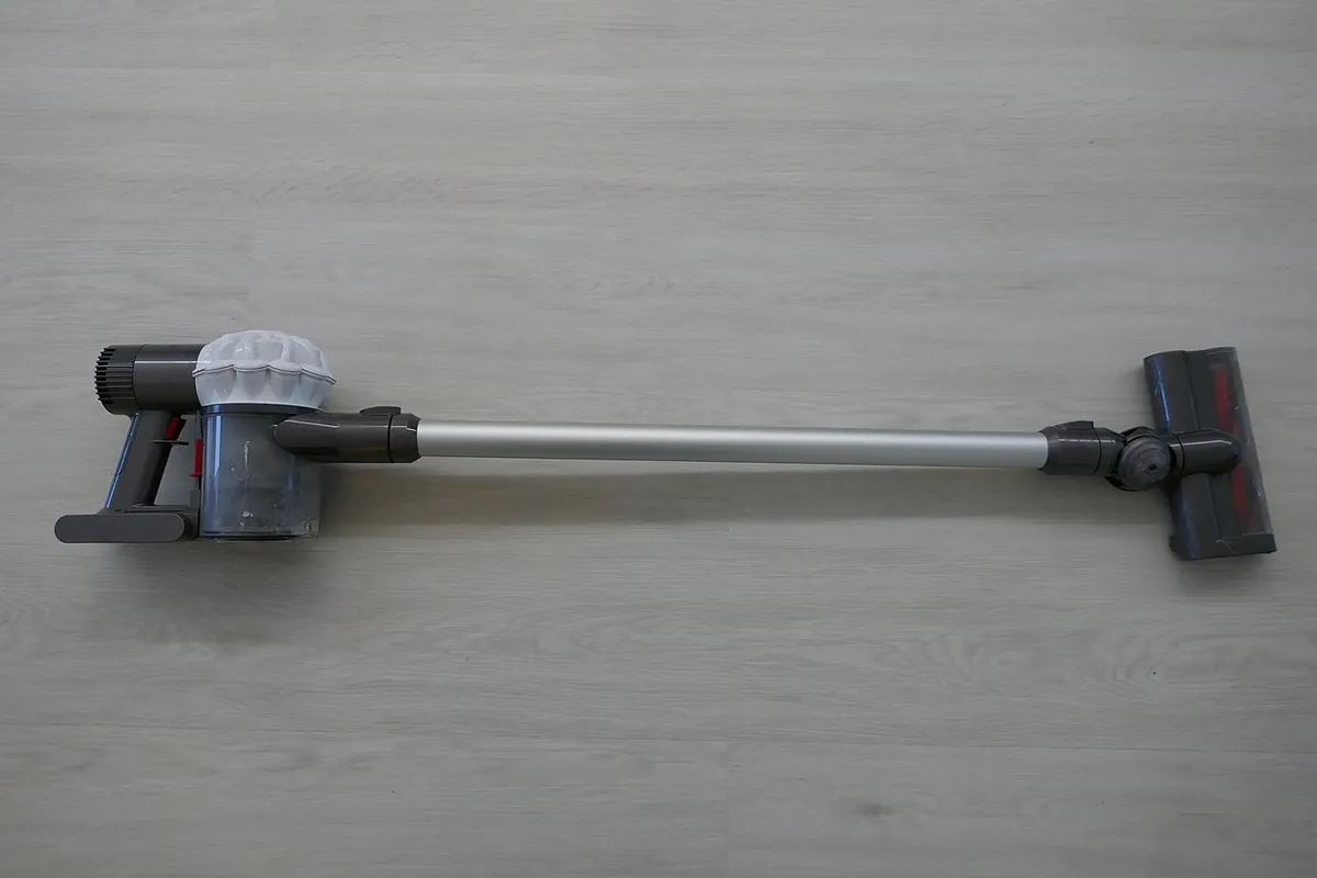 Dyson cordless vacuum with attachments