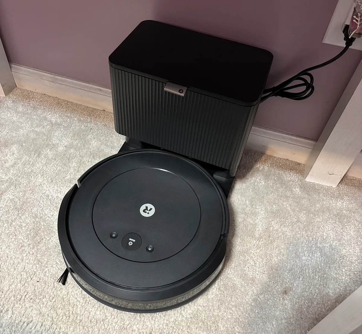 Roomba Combo robot vacuum and mop model