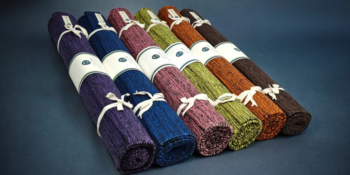 Cotton yoga mats, an alternative surface for floor practice