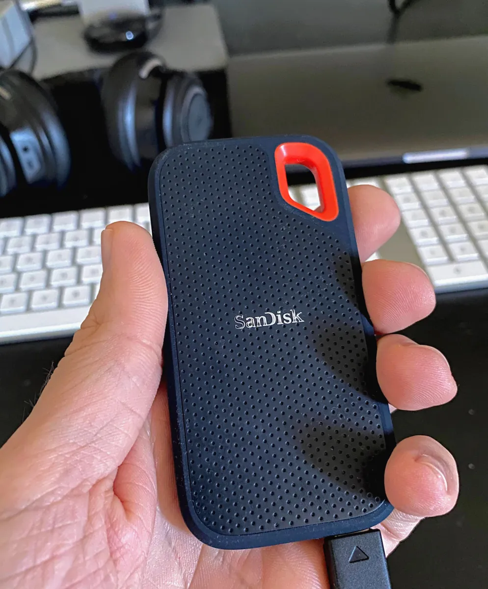 Another 1TB class portable SSD for comparison
