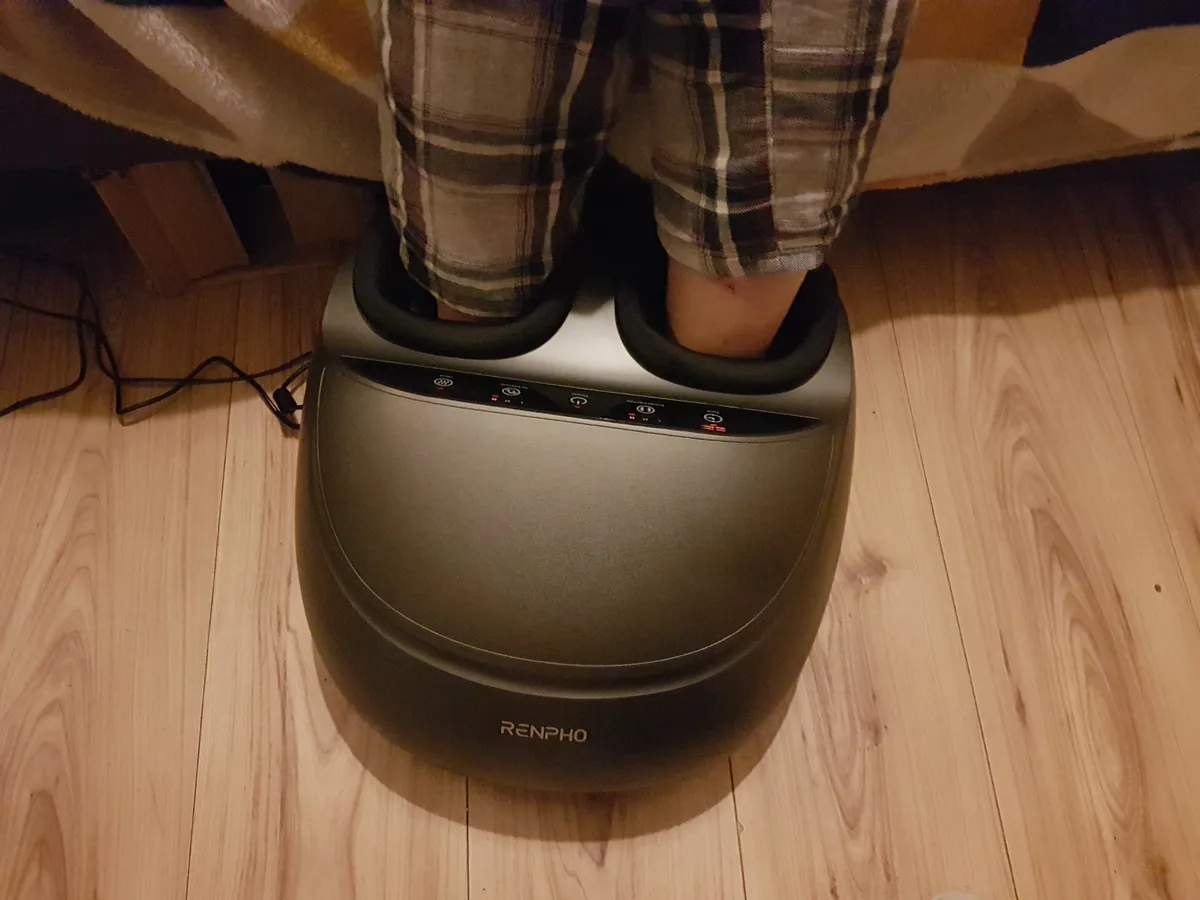 Renpho foot massager device, an example of a budget recovery tool alternative