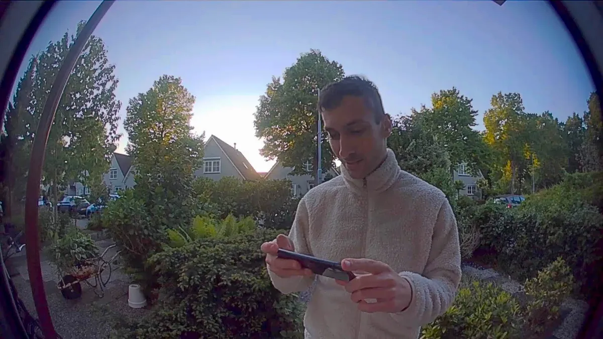 Sample video capture quality from a Ring Video Doorbell camera