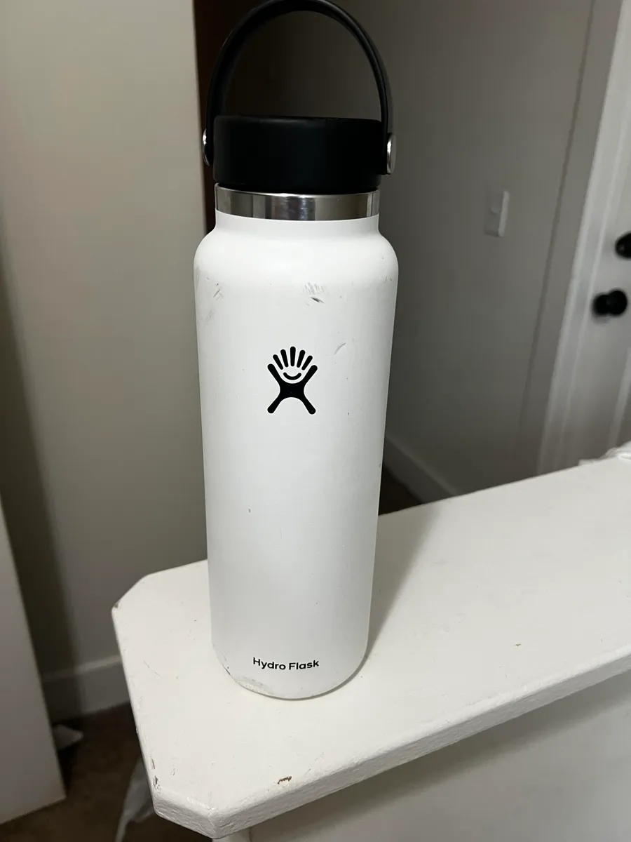 Hydro Flask bottle with the wide mouth cap removed