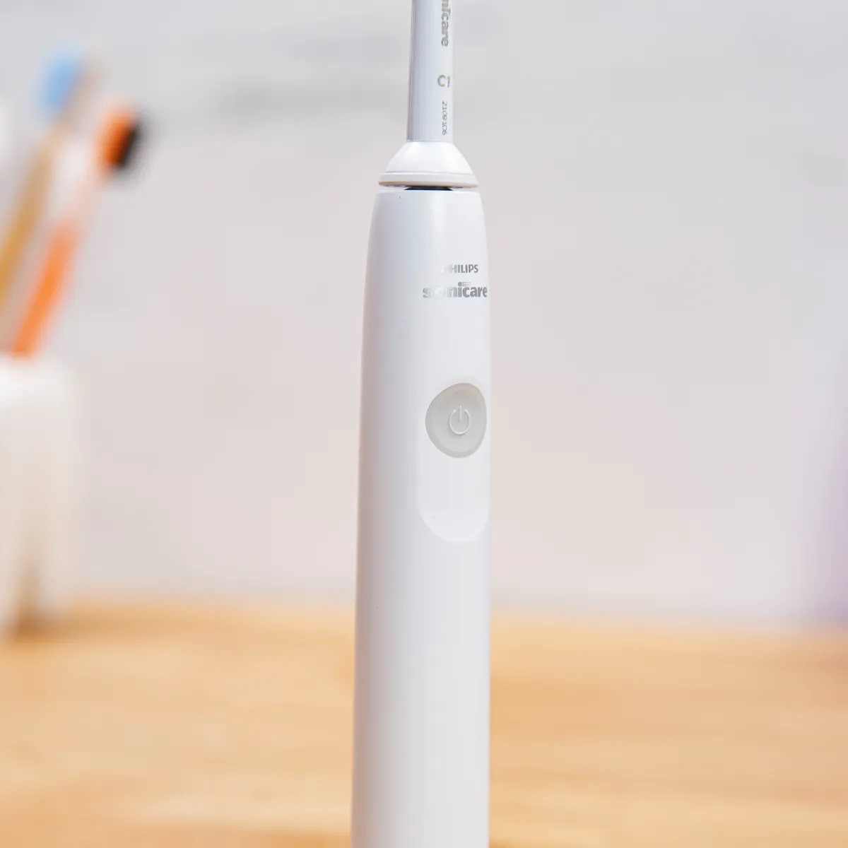 Philips Sonicare electric toothbrush handle and brush head from the same product family