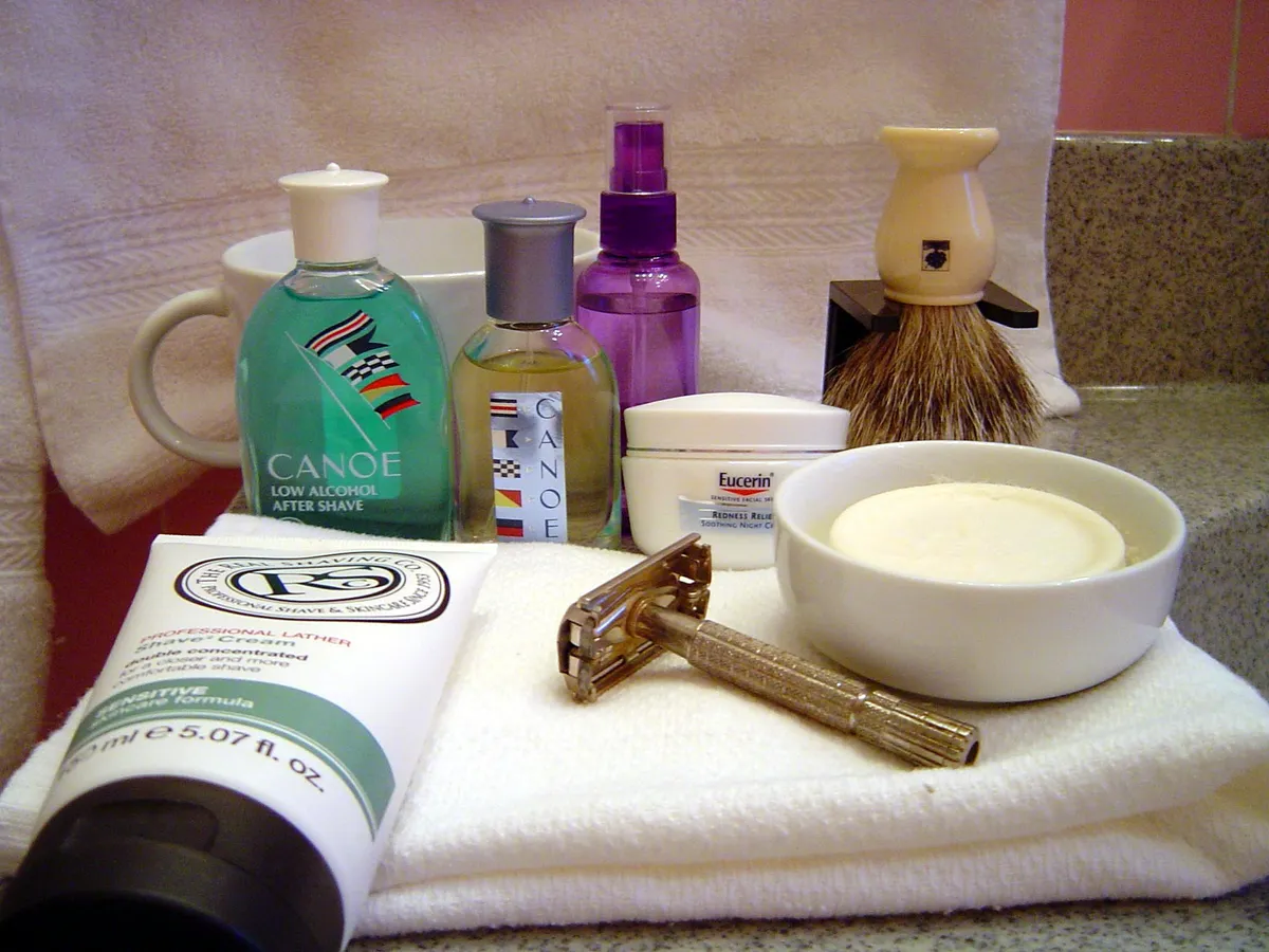 Traditional shaving set with razor, brush and soap bowl