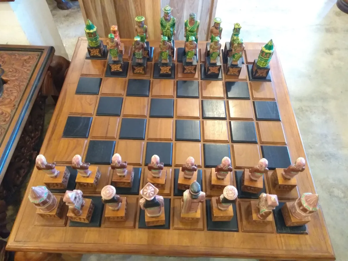 Wooden chess board showing the light and dark square pattern